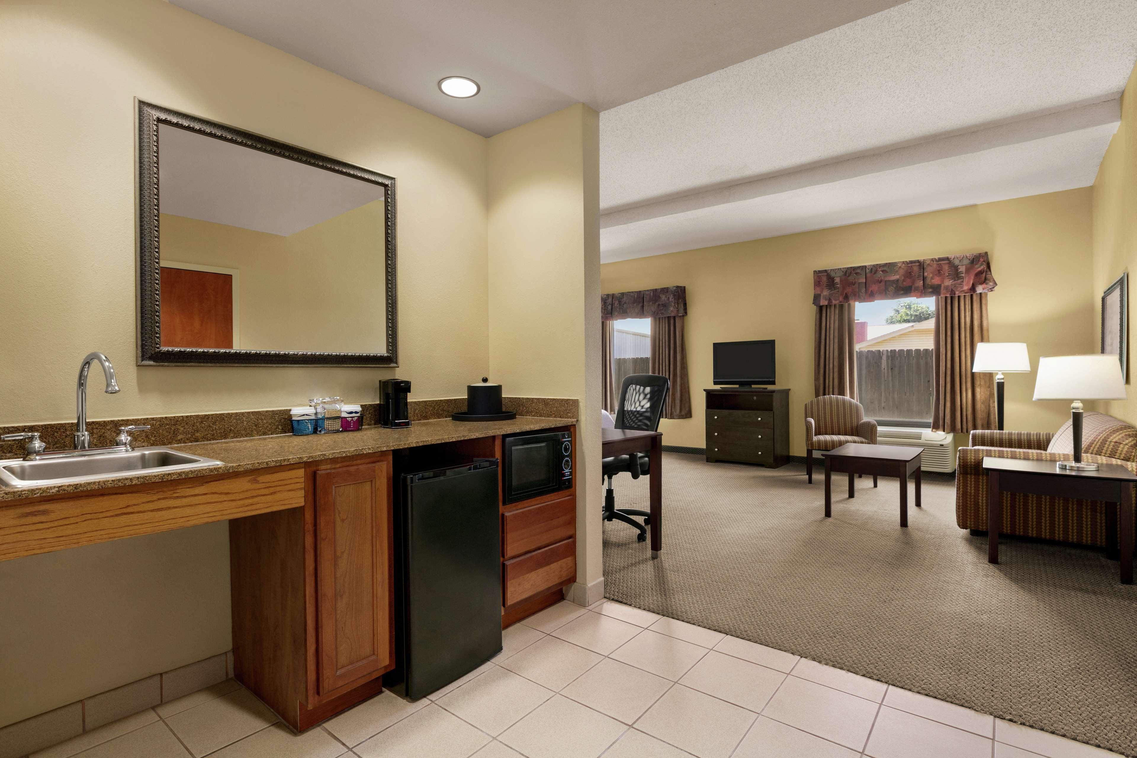 Hampton Inn & Suites Lawton Εξωτερικό φωτογραφία