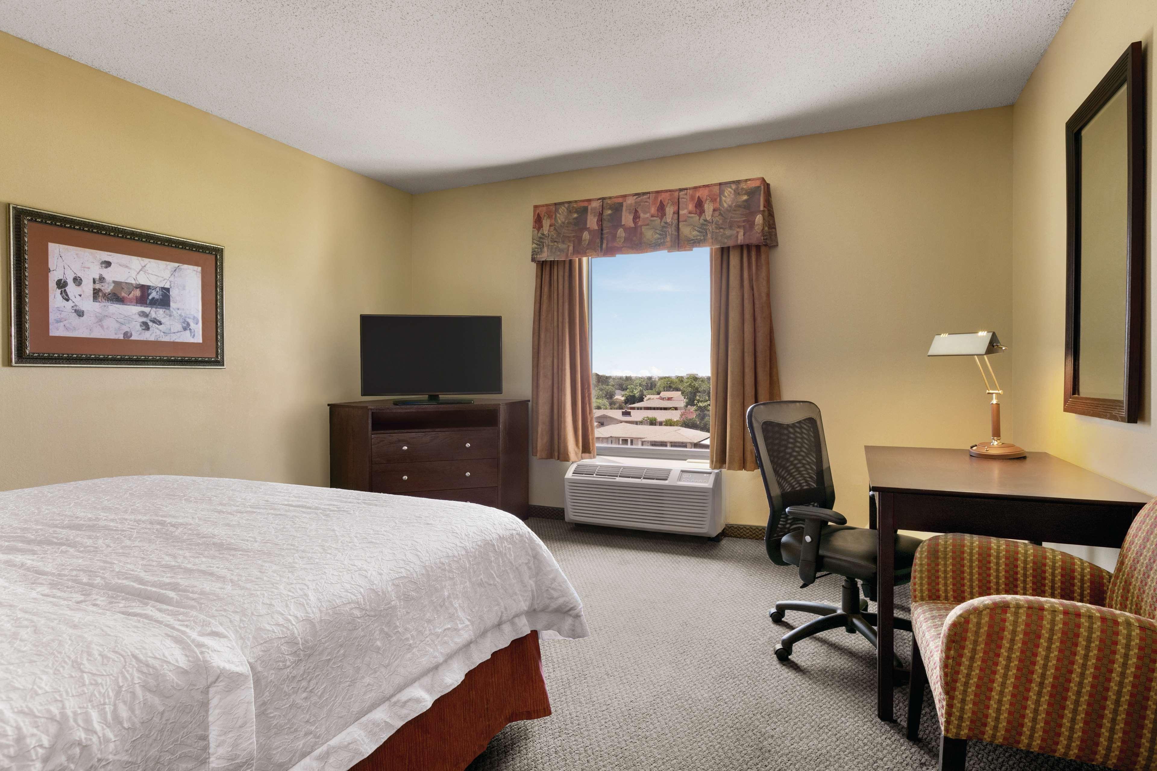 Hampton Inn & Suites Lawton Εξωτερικό φωτογραφία