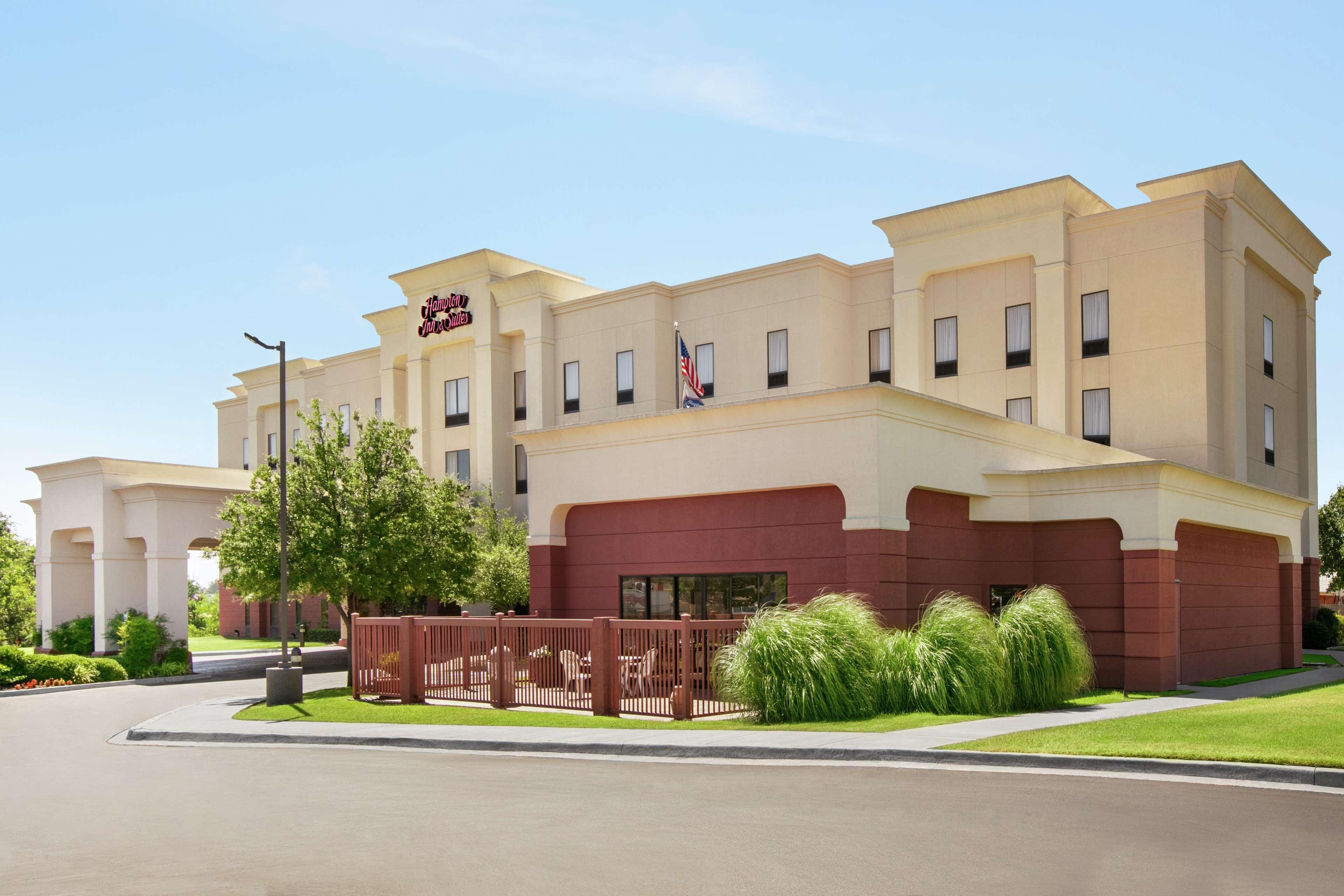 Hampton Inn & Suites Lawton Εξωτερικό φωτογραφία