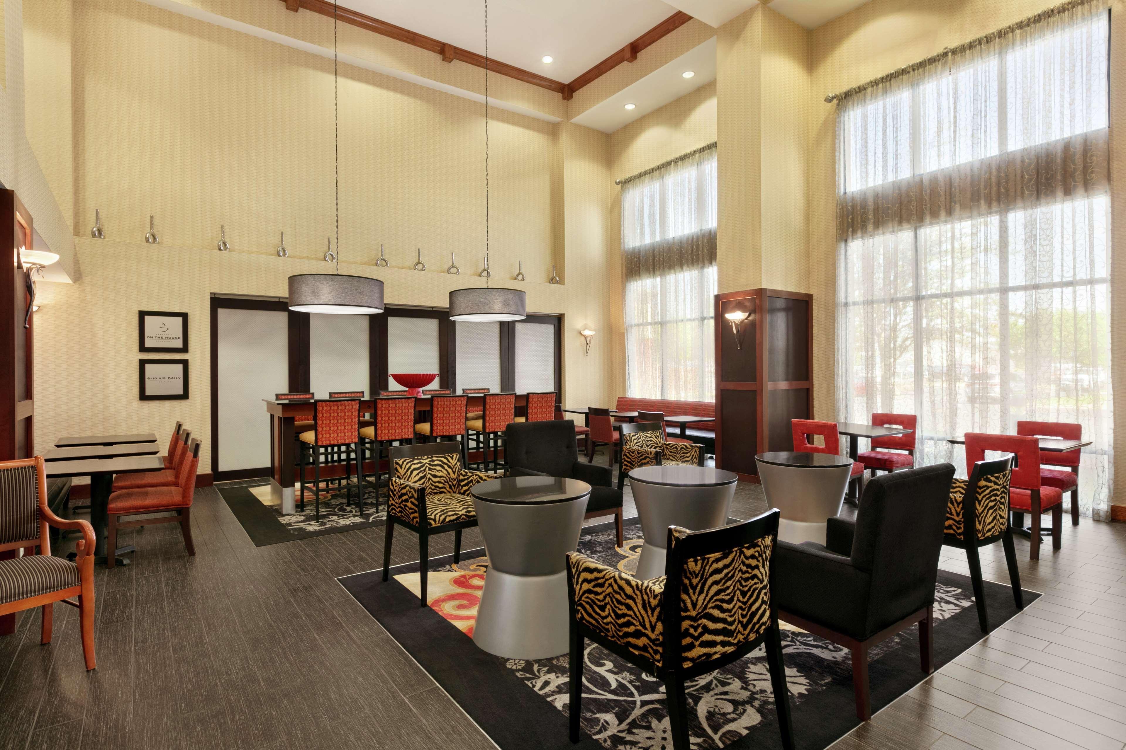 Hampton Inn & Suites Lawton Εξωτερικό φωτογραφία